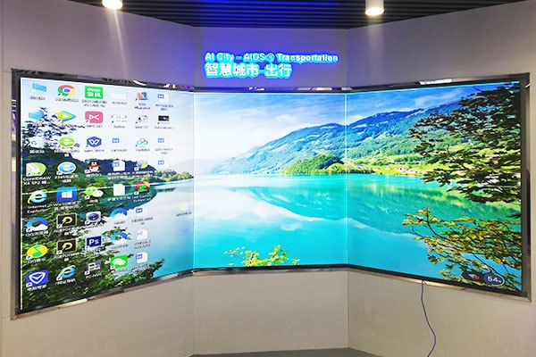 無(wú)縫拼接屏與小間距LED顯示屏哪個(gè)好？