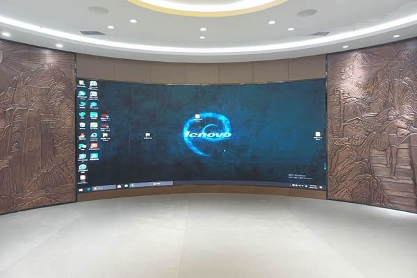 會議顯示大屏使用LED屏幕好，還是拼接屏好？