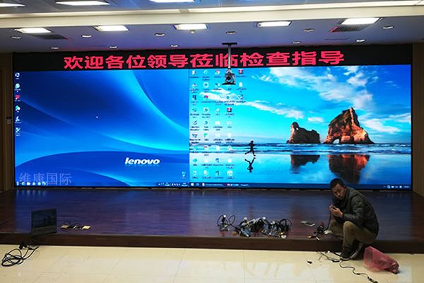 LED顯示屏哪家好，產(chǎn)品選擇注意事項(xiàng)有哪些？