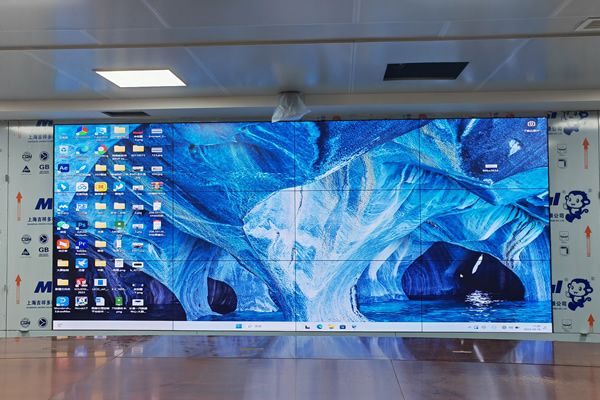 0.88mm液晶拼接屏介紹，超窄邊拼接屏參數