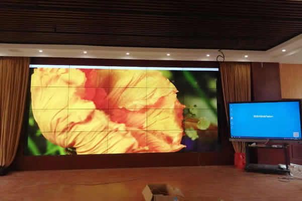 學校禮堂大屏用哪種好？