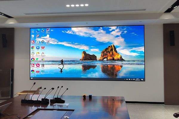 LED顯示屏的點間距與清晰度有什么關系？